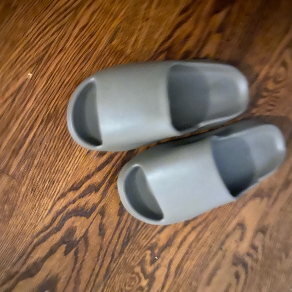 Slides - Picture 2 of 2